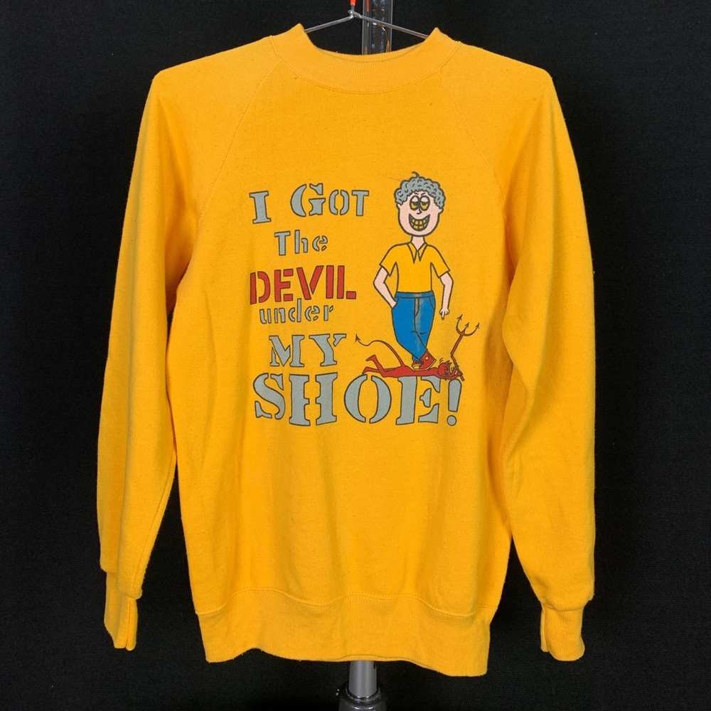 Vintage sweater “I’ve got the devil under my shoe”